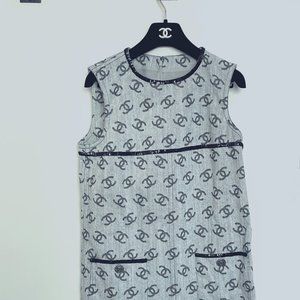 Chanel Cotton Jacquard and Sequins Dress- Grey and Black, sz 38 (US 8)